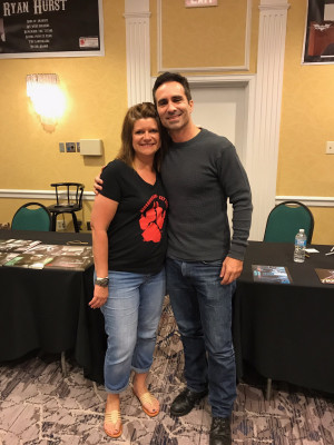 Nestor Carbonell - HorrorHound Film Festival in Indianapolis 09/10/2017