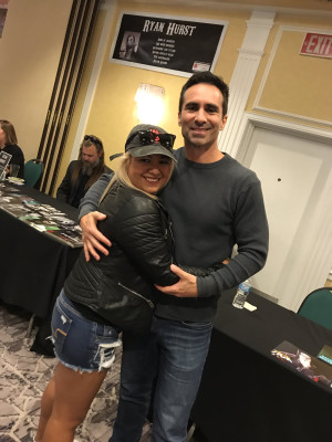 Nestor Carbonell - HorrorHound Film Festival in Indianapolis 09/10/2017