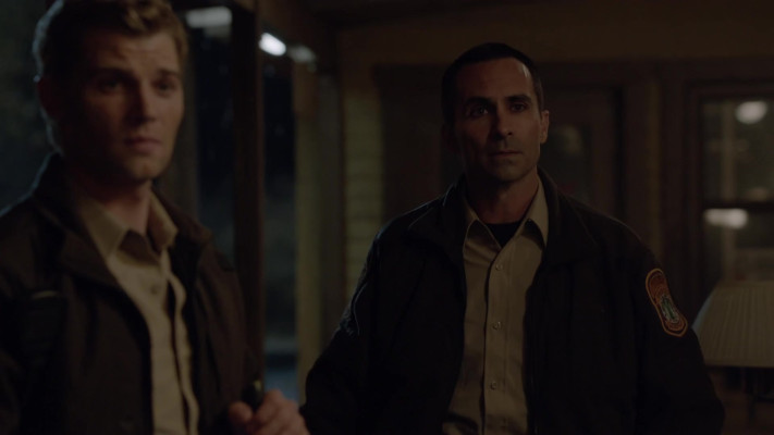 Nestor Carbonell - Bates Motel (2013) 1x01 &#039;First You Dream, Then You Die&#039;