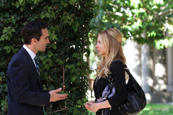 Nestor Carbonell - Ringer (2011) 1x03 &#039;If You Ever Want A French Lesson...&#039;