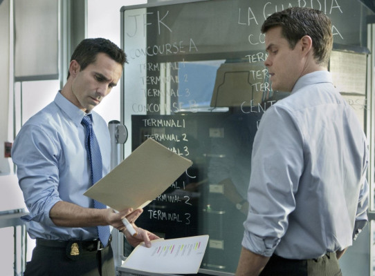 Nestor Carbonell - Ringer (2012) 1x17 &#039;What We Have Is Worth the Pain&#039;