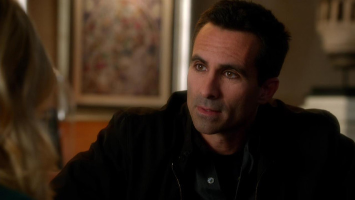 Nestor Carbonell-Ringer (2012)1x20 If You&#039;re Just an Evil Bitch Then Get Over It