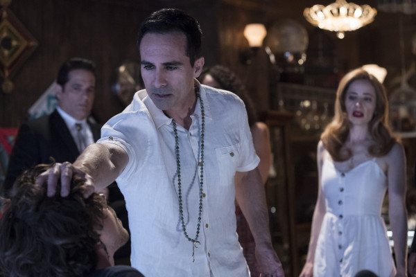 Nestor Carbonell - Midnight, Texas (2018) 2x01 &#039;Head Games&#039;