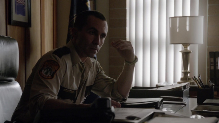 Nestor Carbonell - Bates Motel (2014) 2x02 &#039;Shadow of a Doubt&#039;