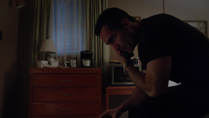 Nestor Carbonell - Bates Motel (2014) 2x07 &#039;Presumed Innocent&#039;