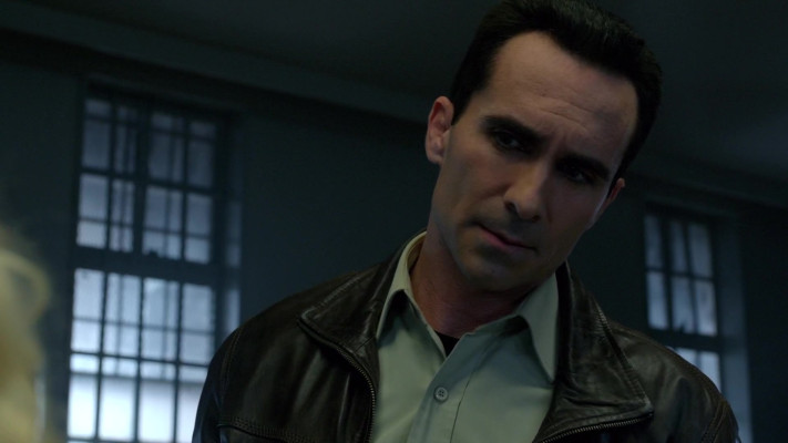 Nestor Carbonell - Bates Motel (2015) 3x03 &#039;Persuasion&#039;