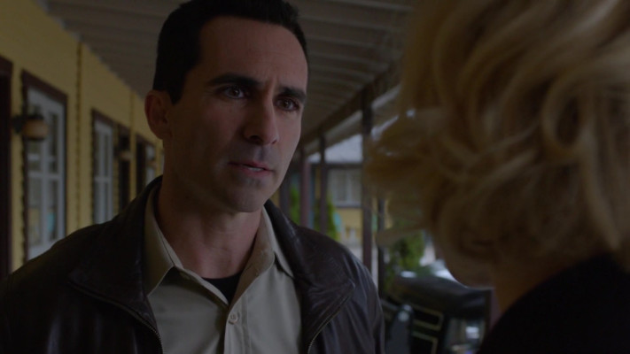 Nestor Carbonell - Bates Motel (2015) 3x04 &#039;Unbreak-Able&#039;