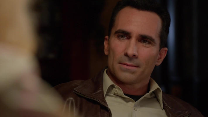 Nestor Carbonell - Bates Motel (2015) 3x04 &#039;Unbreak-Able&#039;