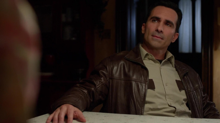 Nestor Carbonell - Bates Motel (2015) 3x04 &#039;Unbreak-Able&#039;