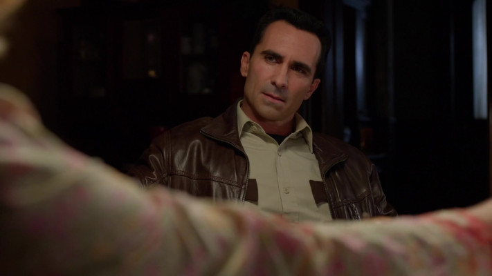 Nestor Carbonell - Bates Motel (2015) 3x04 &#039;Unbreak-Able&#039;