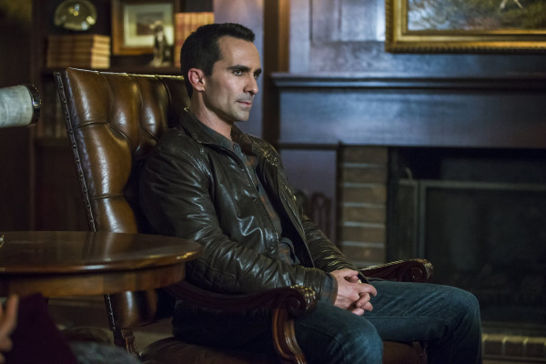 Nestor Carbonell - Bates Motel (2015) 3x05 &#039;The Deal&#039;