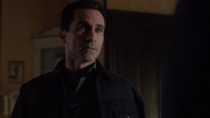 Nestor Carbonell - Bates Motel (2015) 3x07 &#039;The Last Supper&#039;