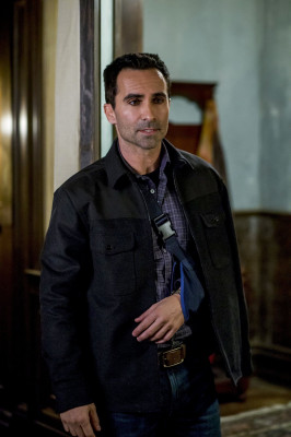 Nestor Carbonell - Bates Motel (2015) 3x07 &#039;The Last Supper&#039;