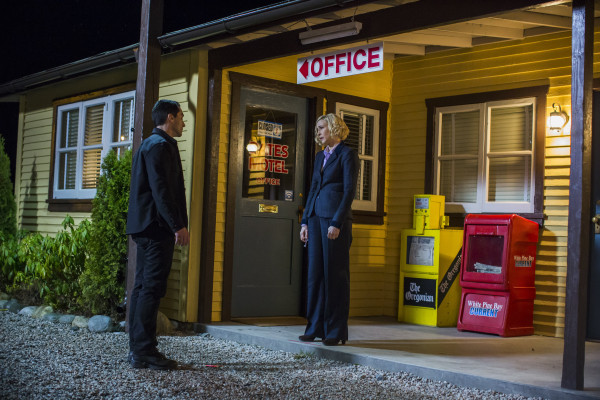 Nestor Carbonell - Bates Motel (2015) 3x10 &#039;Unconscious&#039;