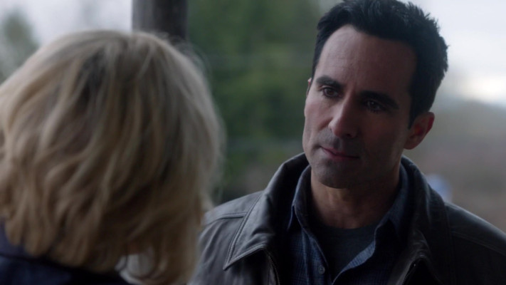 Nestor Carbonell - Bates Motel (2016) 4x02 &#039;Goodnight, Mother&#039;