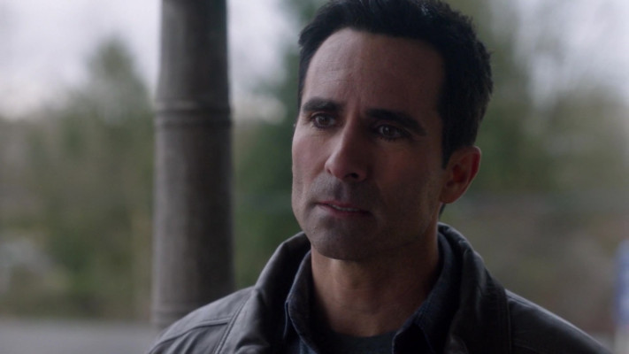 Nestor Carbonell - Bates Motel (2016) 4x02 &#039;Goodnight, Mother&#039;