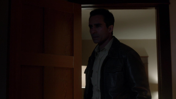 Nestor Carbonell - Bates Motel (2016) 4x03 &#039;Til Death Do You Part&#039;