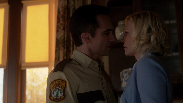 Nestor Carbonell - Bates Motel (2016) 4x04 &#039;Lights of Winter&#039;