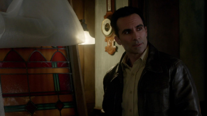 Nestor Carbonell - Bates Motel (2016) 4x06 &#039;The Vault&#039;
