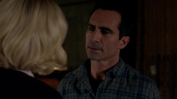 Nestor Carbonell - Bates Motel (2016) 4x07 &#039;There&#039;s No Place Like Home&#039;