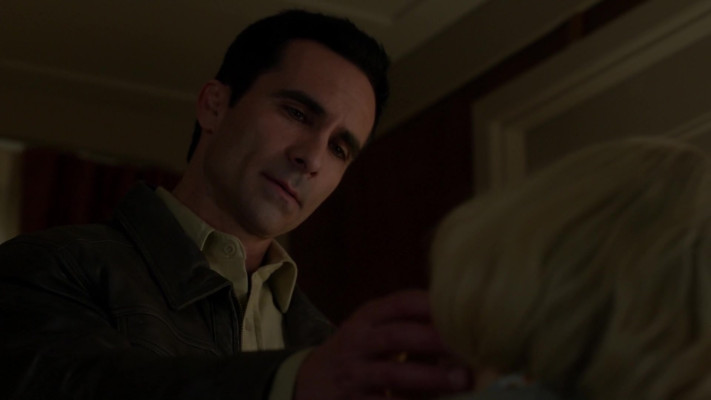 Nestor Carbonell - Bates Motel (2016) 4x08 &#039;Unfailthful&#039;