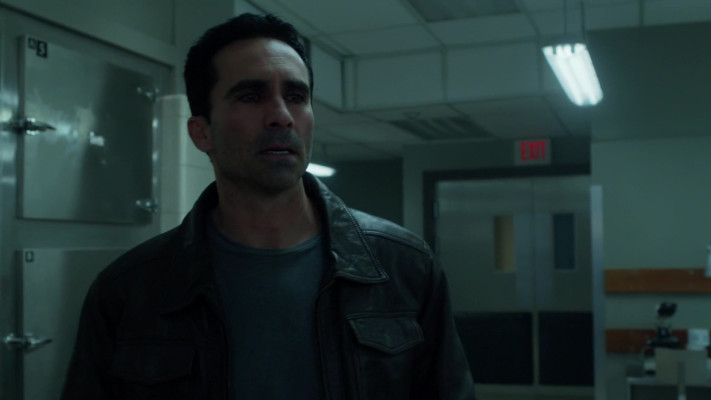 Nestor Carbonell - Bates Motel (2016) 4x10 &#039;Norman&#039;