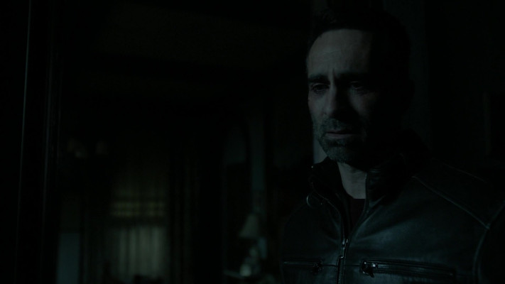 Nestor Carbonell - Bates Motel (2017) 5x08 &#039;The Body&#039;