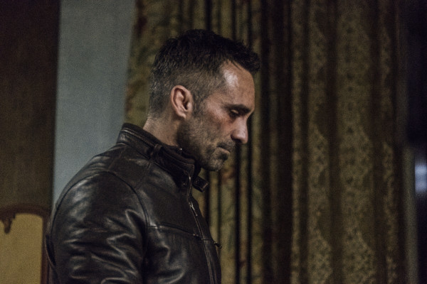 Nestor Carbonell - Bates Motel (2017) 5x08 &#039;The Body&#039;