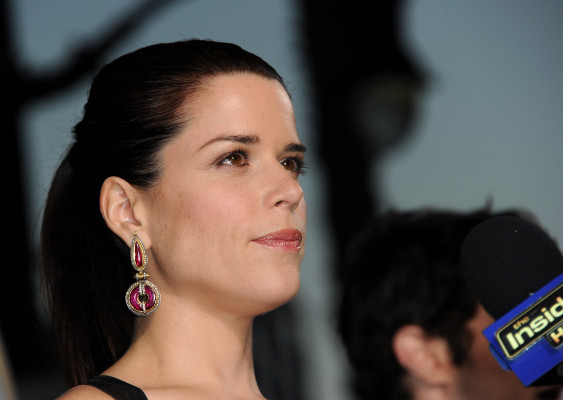 photo 23 in Neve Campbell gallery [id383619] 2011-04-13 00:00:00