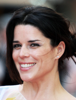 Neve Campbell pic #228019