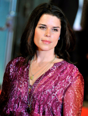 Neve Campbell pic #228015