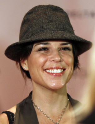photo 28 in Neve Campbell gallery [id321352] 2010-12-06 00:00:00