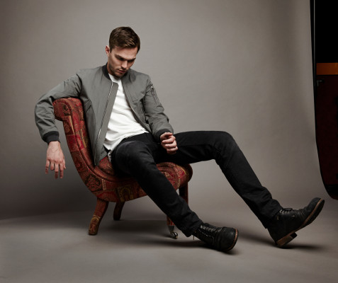 photo 19 in Nicholas Hoult gallery [id855564] 2015-12-26 00:00:00