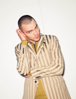 Nicholas Hoult pic #735795