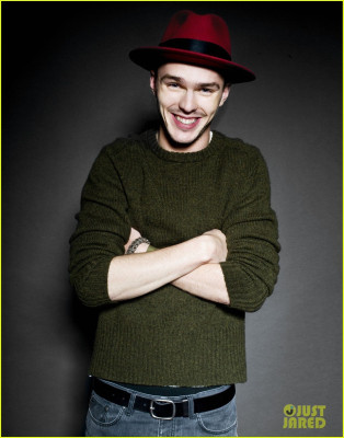 Nicholas Hoult pic #735803