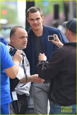 Nicholas Hoult pic #729843