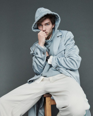Nicholas Hoult