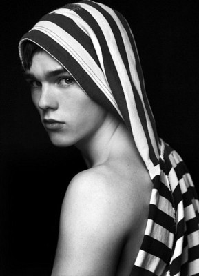 Nicholas Hoult pic #742845