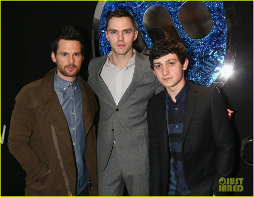 Nicholas Hoult pic #735799