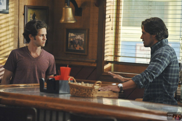 Nick Wechsler - Revenge (2011) 1x03 &#039;Betrayal&#039;