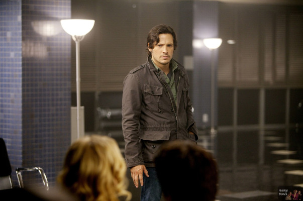 Nick Wechsler - Revenge (2011) 1x05 &#039;Guilt&#039;