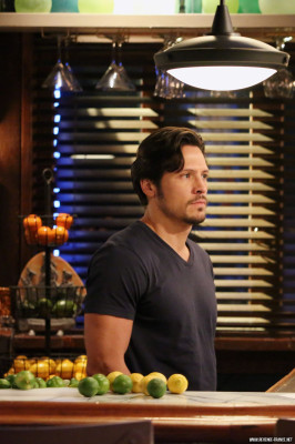 Nick Wechsler - Revenge (2013) 3x06 &#039;Dissolution&#039;