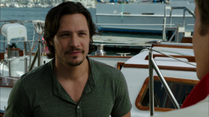 Nick Wechsler - Revenge (2012) 2x01 &#039;Destiny&#039;