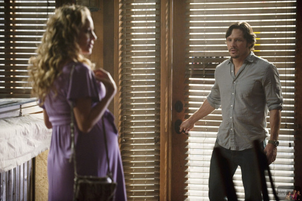 Nick Wechsler - Revenge (2012) 2x03 &#039;Confidence&#039;