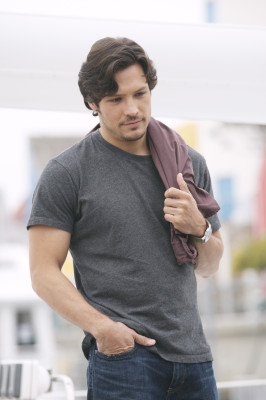 Nick Wechsler pic #457037
