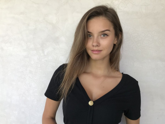NICOLA CAVANIS Agency Photoshoot, 2020