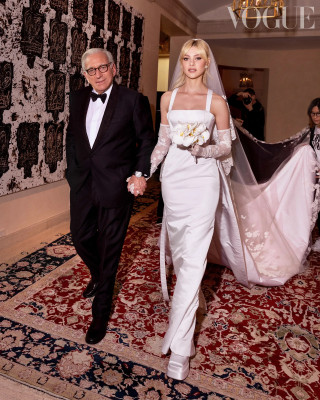 Nicola Peltz - Wedding in Palm Beach 04/09/2022