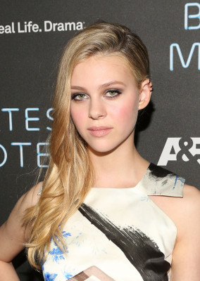 photo 21 in Nicola Peltz gallery [id776078] 2014-11-29 00:00:00