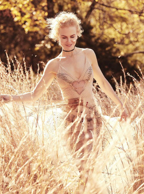Nicole Kidman – Vogue Magazine Australia January 2017
