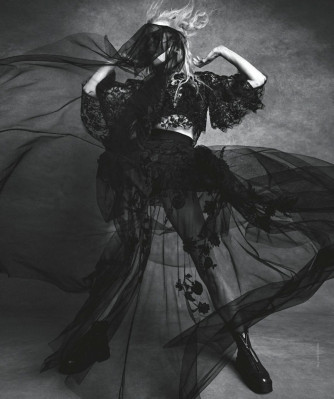 NICOLE KIDMAN in Vogue Magazine, Australia December 2019